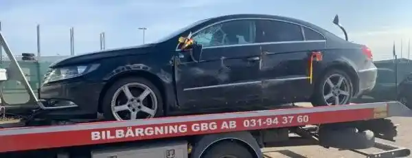 Strukturerad teknisk analys av skrotbil som illustrerar skillnaden mellan uppskattning och objektiv värdering